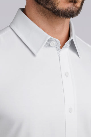 Iconic Rapport In White