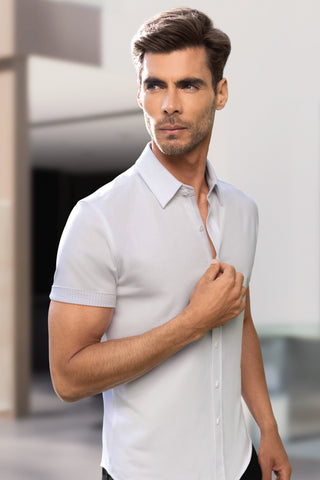 Iconic Rapport In White