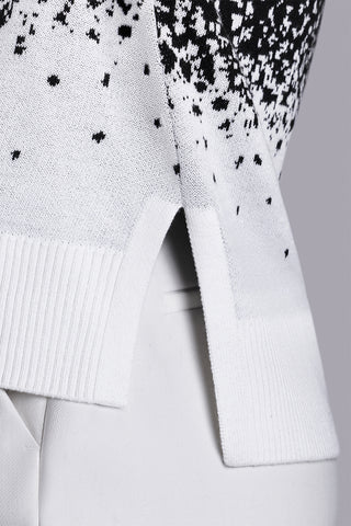 Lunar Glow in White Black