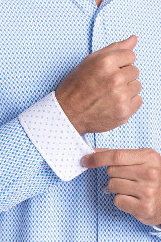 Wavelength in Ocean Blue